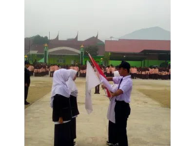 OSIM MTsN 2 Bukittinggi periode 2025-2026 Dilantik